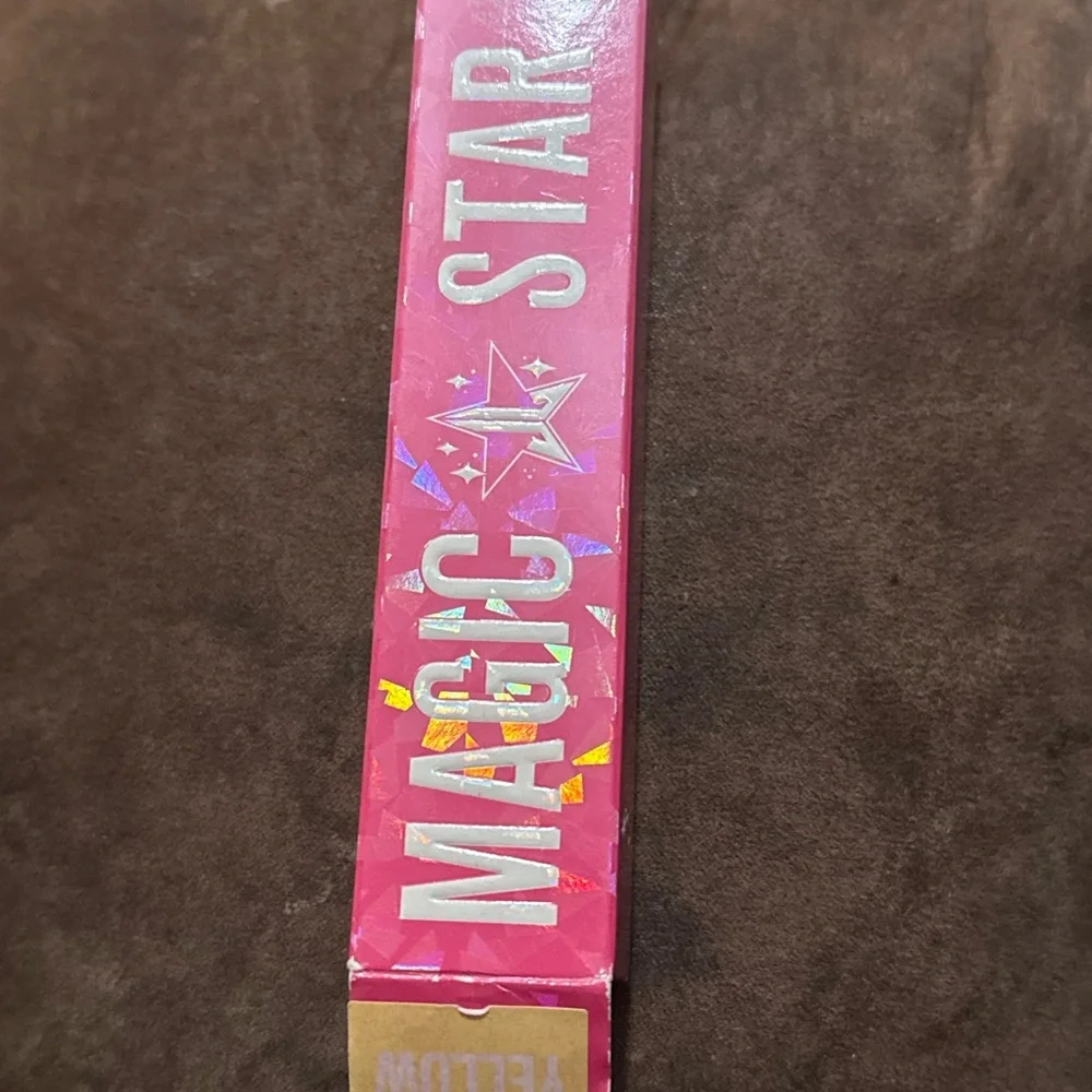 Jeffree Star Magic Star Concealer Pale Yellow NIB